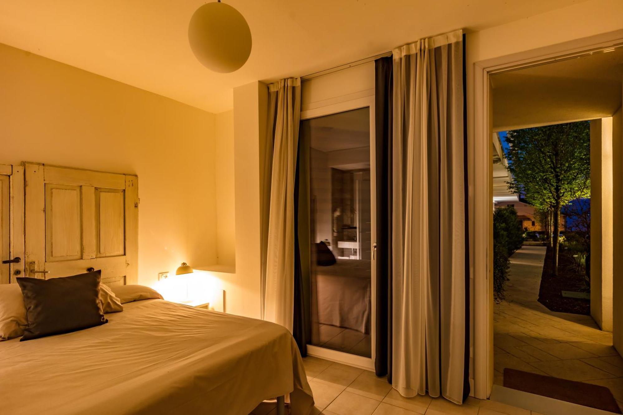 Hotel Maximilian Бардолино Стая снимка