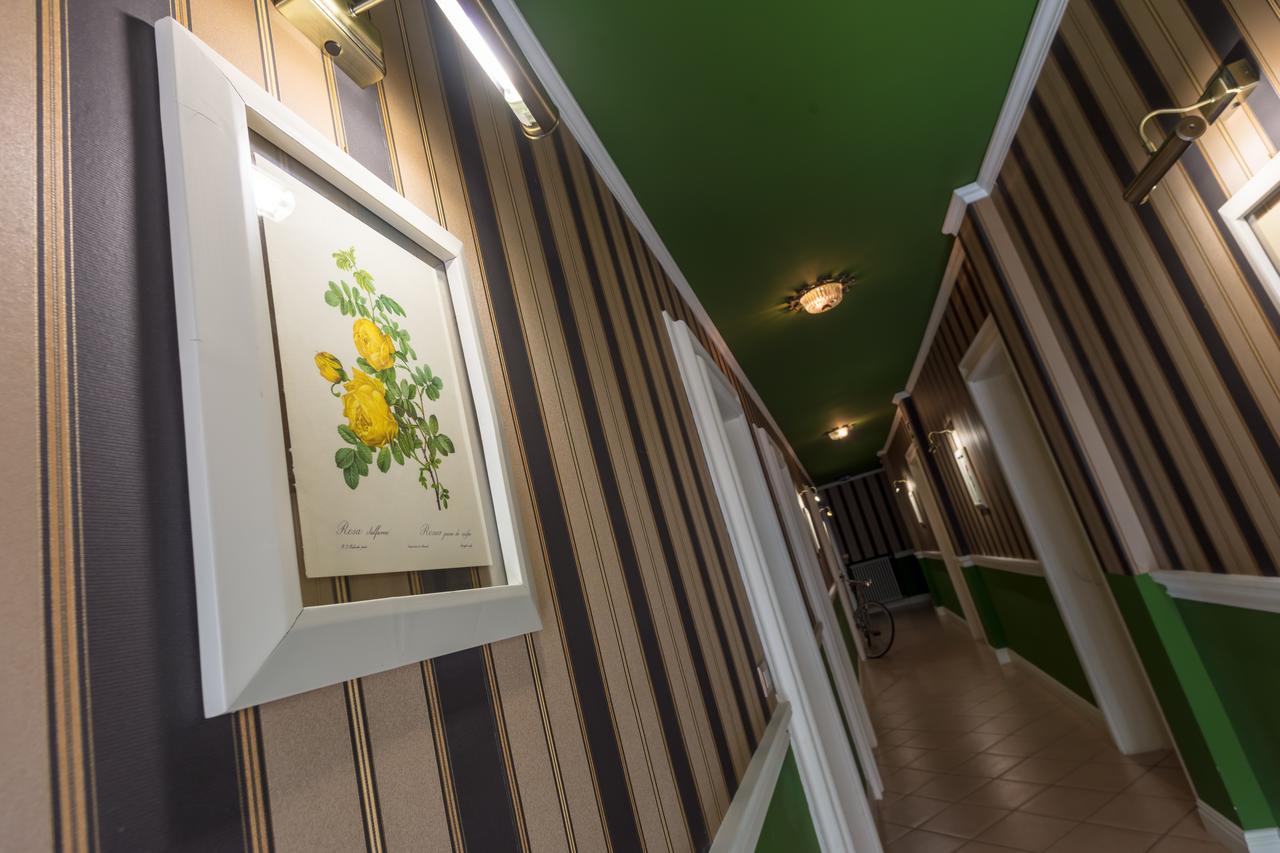 Hotel Maximilian Бардолино Екстериор снимка