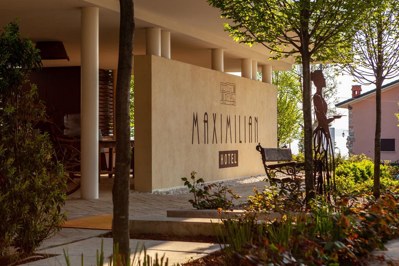 Hotel Maximilian Бардолино Екстериор снимка
